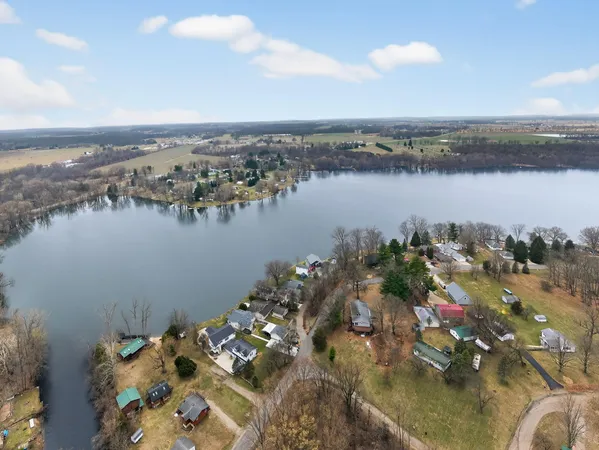 $475,000 | 3741 North Blackstone Avenue, Colon, MI 49040