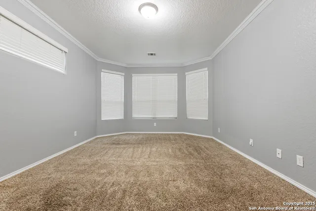 $2,300 | 10419 Bulwark Peak, Converse, TX 78109