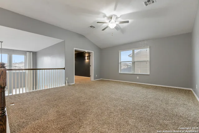 $2,300 | 10419 Bulwark Peak, Converse, TX 78109