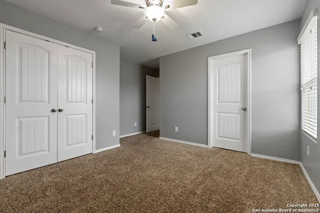 $2,300 | 10419 Bulwark Peak, Converse, TX 78109