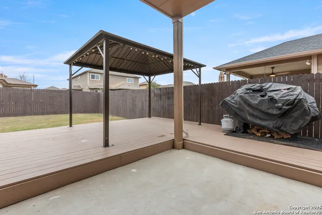 $2,300 | 10419 Bulwark Peak, Converse, TX 78109