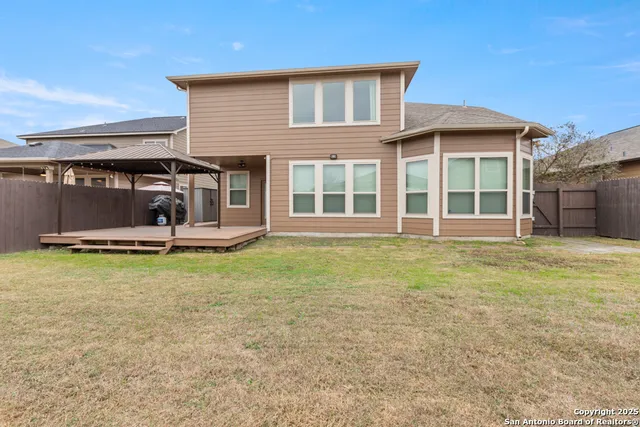 $2,300 | 10419 Bulwark Peak, Converse, TX 78109