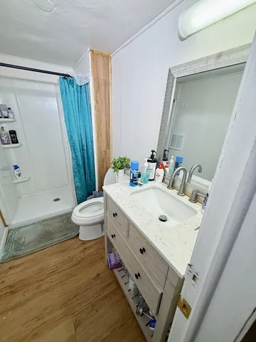 $229,400 | 2210 Hermon Avenue, Zion, IL 60099