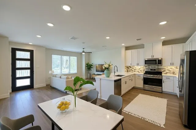 $3,100 | 4742 Smokey Quartz Lane, Arlington, TX 76005