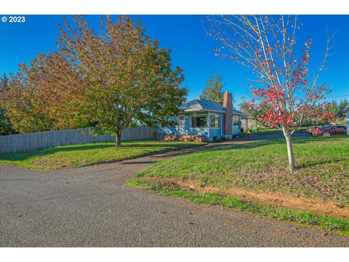 16983 South Williams Road Beavercreek, OR 97004 - Photo 1 of 24 Gallery Image 1