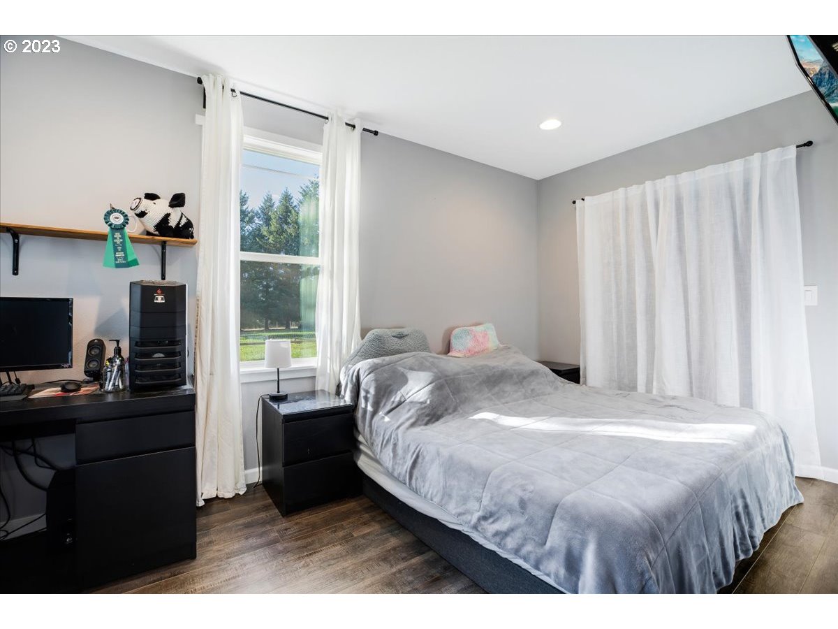 16983 South Williams Road Beavercreek, OR 97004 - Photo 12 of 24 Gallery Image 12