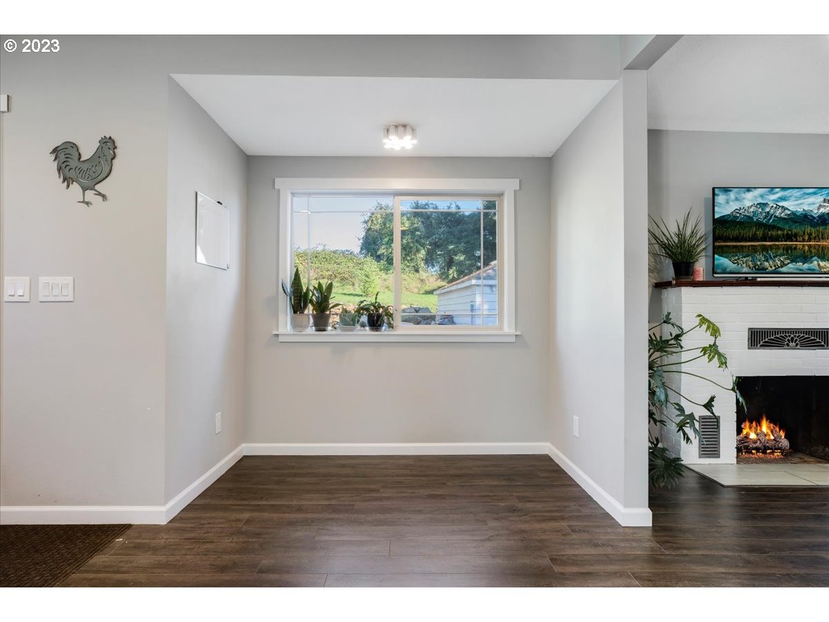 16983 South Williams Road Beavercreek, OR 97004 - Photo 7 of 24 Gallery Image 7