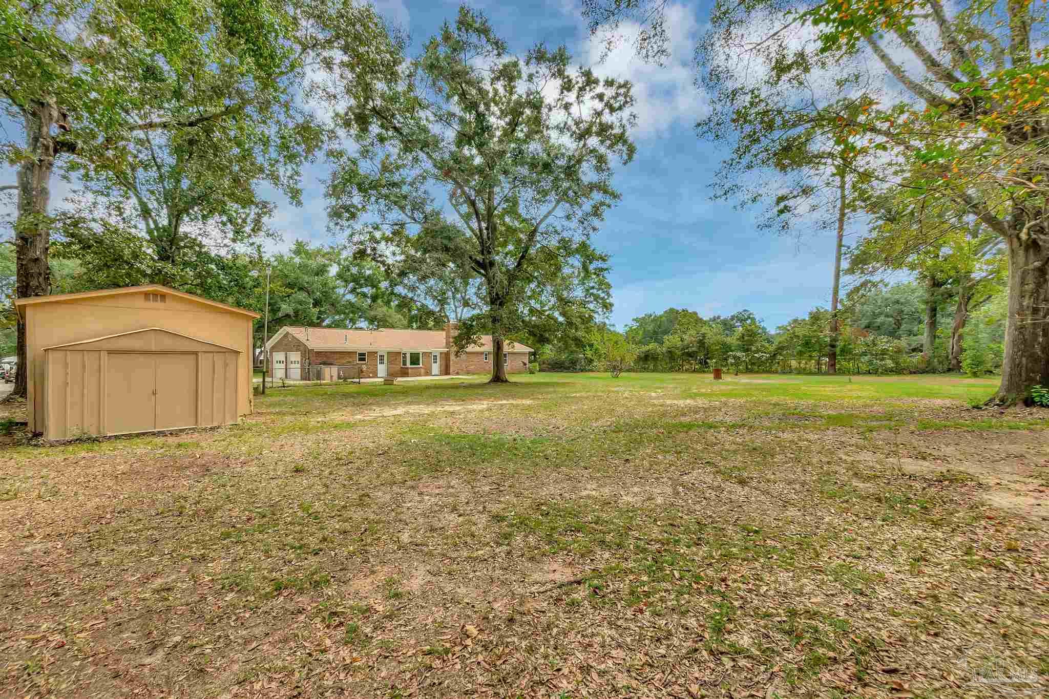 4261 Pace Lane Pace, FL 32571 - Photo 31 of 33