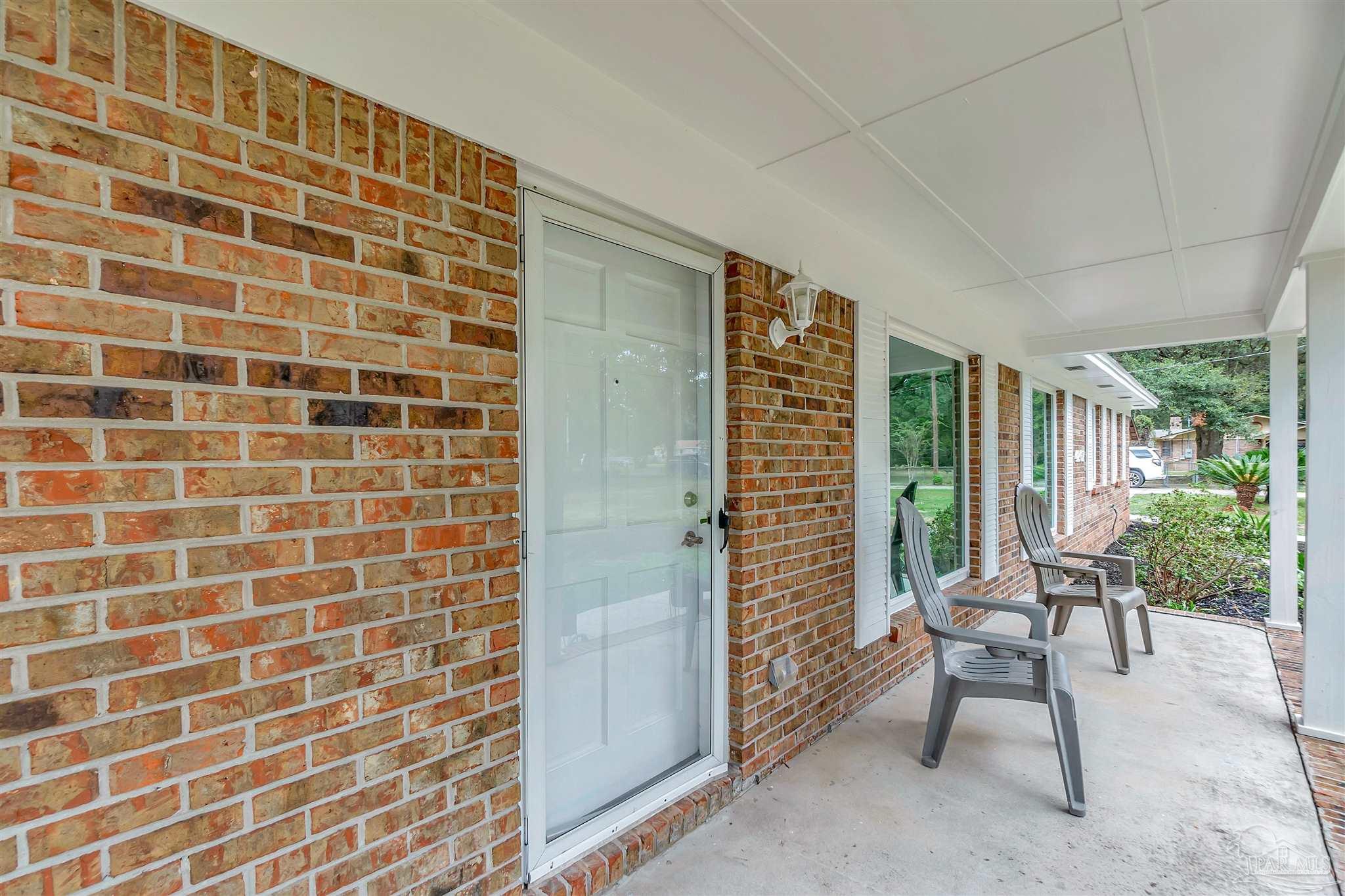 4261 Pace Lane Pace, FL 32571 - Photo 5 of 33