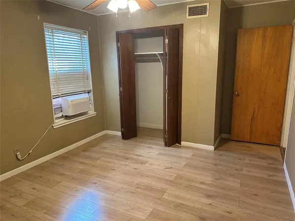 $1,650 | 717 South La Salle Drive, Abilene, TX 79605