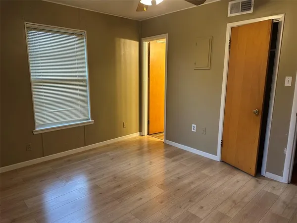 $1,650 | 717 South La Salle Drive, Abilene, TX 79605