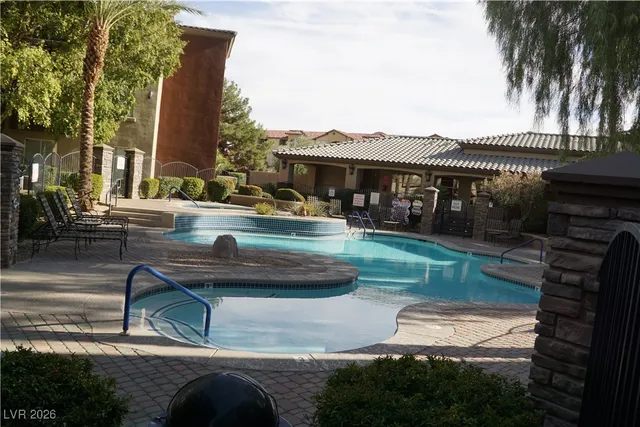 $1,300 | 4400 South Jones Boulevard, Unit 2057, Las Vegas, NV 89103