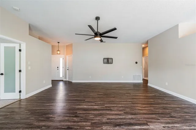 $3,300 | 714 Satin Leaf Avenue, Oldsmar, FL 34677