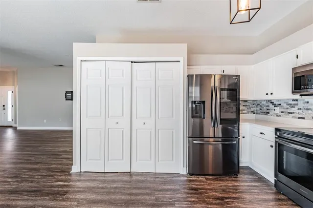 $3,300 | 714 Satin Leaf Avenue, Oldsmar, FL 34677