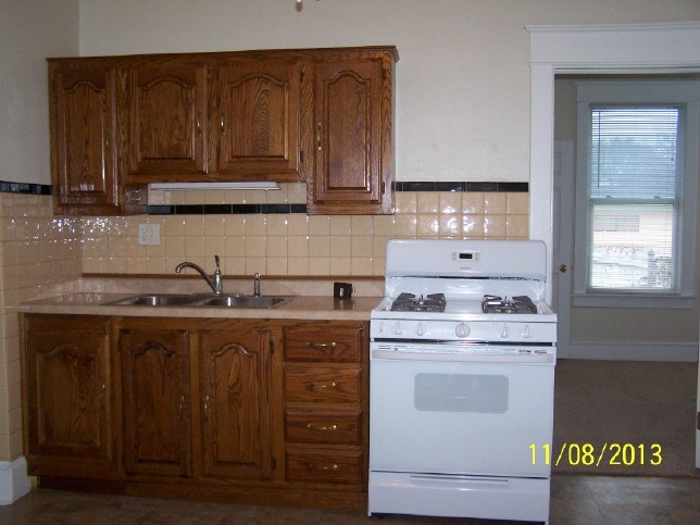 2138 Rockingham Road Davenport, IA 52802 - Photo 11 of 24 Gallery Image 11