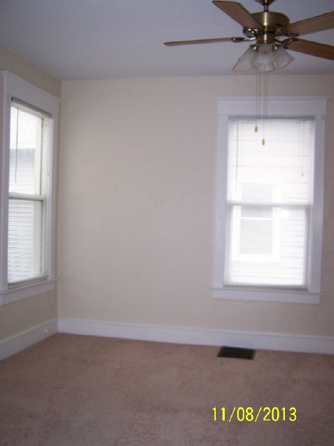 2138 Rockingham Road Davenport, IA 52802 - Photo 10 of 24 Gallery Image 10