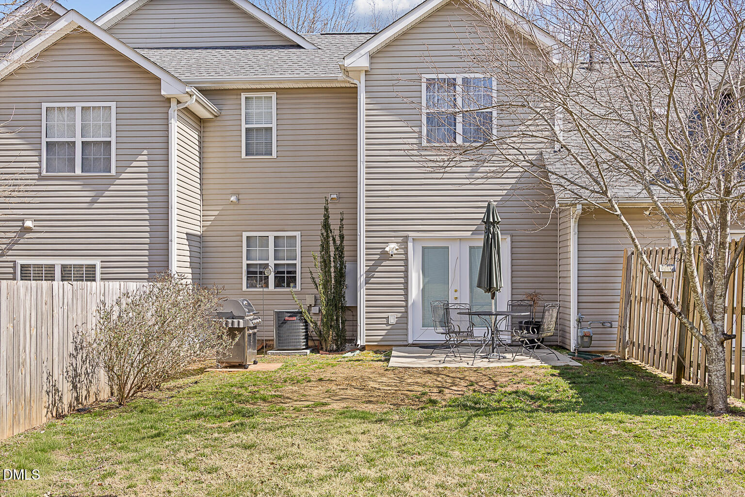 2907 Andover Glen Road Raleigh, NC 27604 - Photo 32 of 39 a front view of house with yard