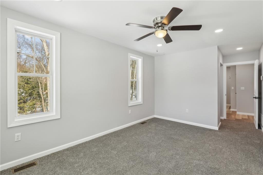 25 Burger Road Cheswick, PA 15024 - Photo 13 of 44
