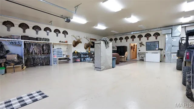 $4,200,000 | 689 Hoot Owl Lane, Grandin, MO 63943