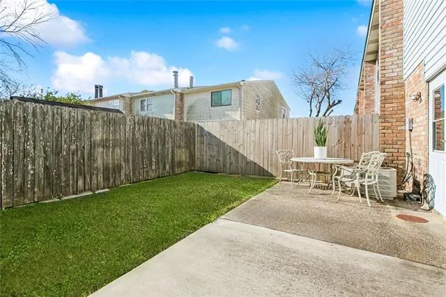 $92,000 | 11830 West Barrington Drive, New Orleans, LA 70128