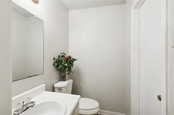 $92,000 | 11830 West Barrington Drive, New Orleans, LA 70128