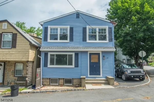 $2,900 | 37 Embury Place, Mount Tabor, NJ 07878