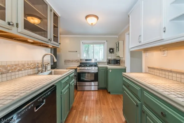 $2,900 | 37 Embury Place, Mount Tabor, NJ 07878