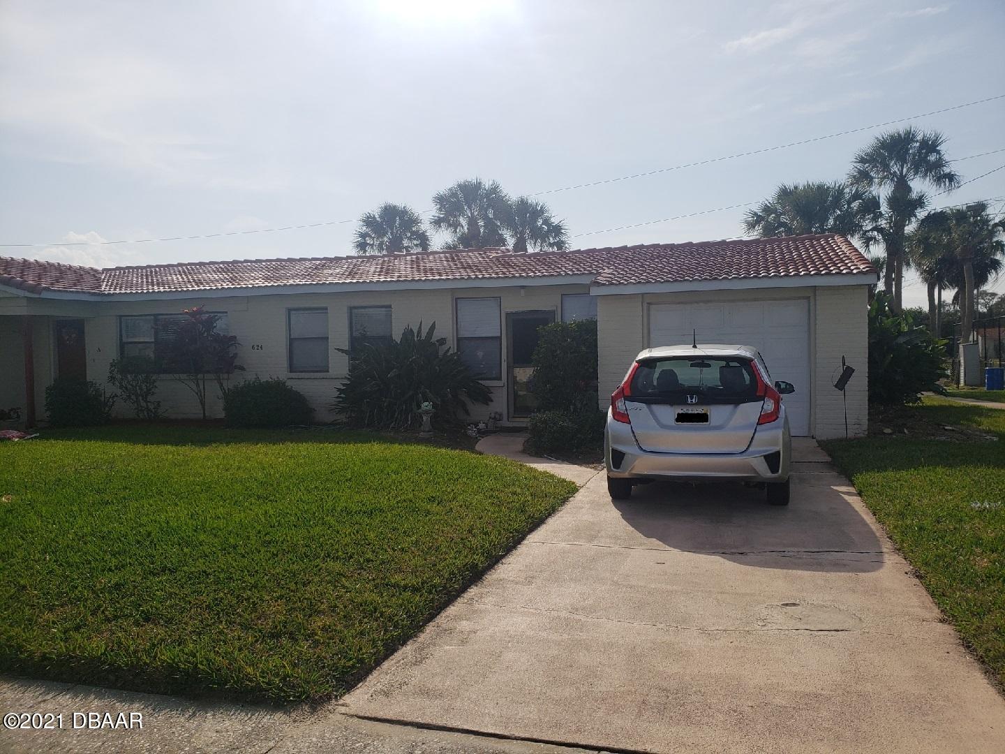 624 Robin Road, Unit B Ormond Beach, FL 32176 - Photo 1 of 14 Front Street View