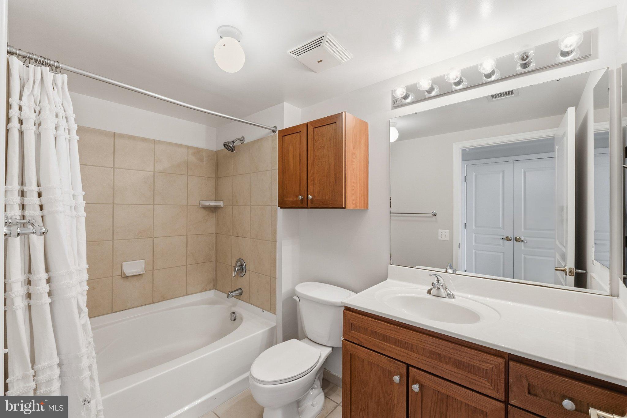 631 D Street Northwest, Unit 844 Washington, DC 20004 - Photo 12 of 24 Gallery Image 12