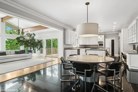 $4,700,000 | 13 Goose Lake Drive, Barrington Hills, IL 60010