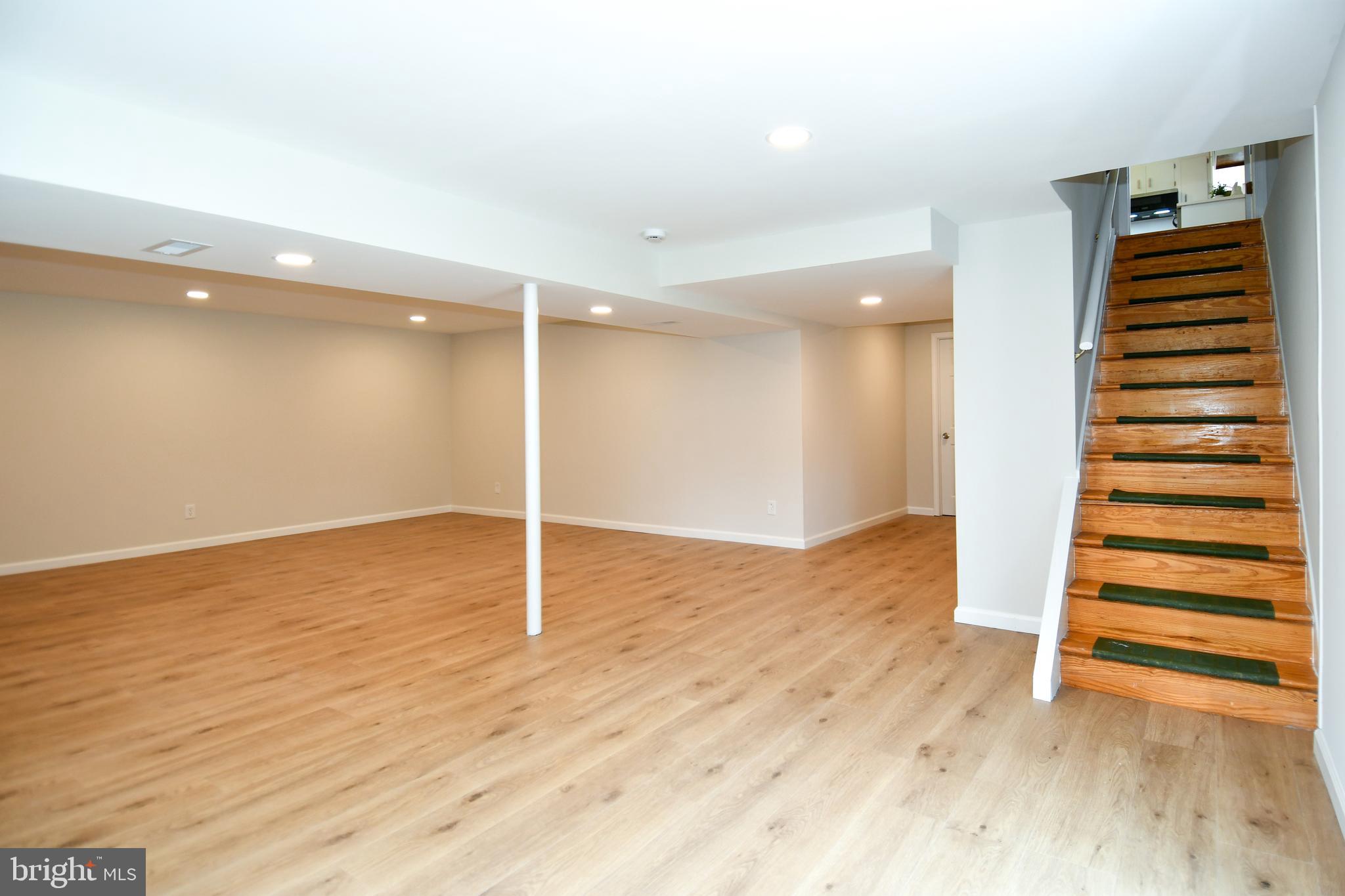 24909 Woodfield School Road Gaithersburg, MD 20882 - Photo 20 of 25 Basement