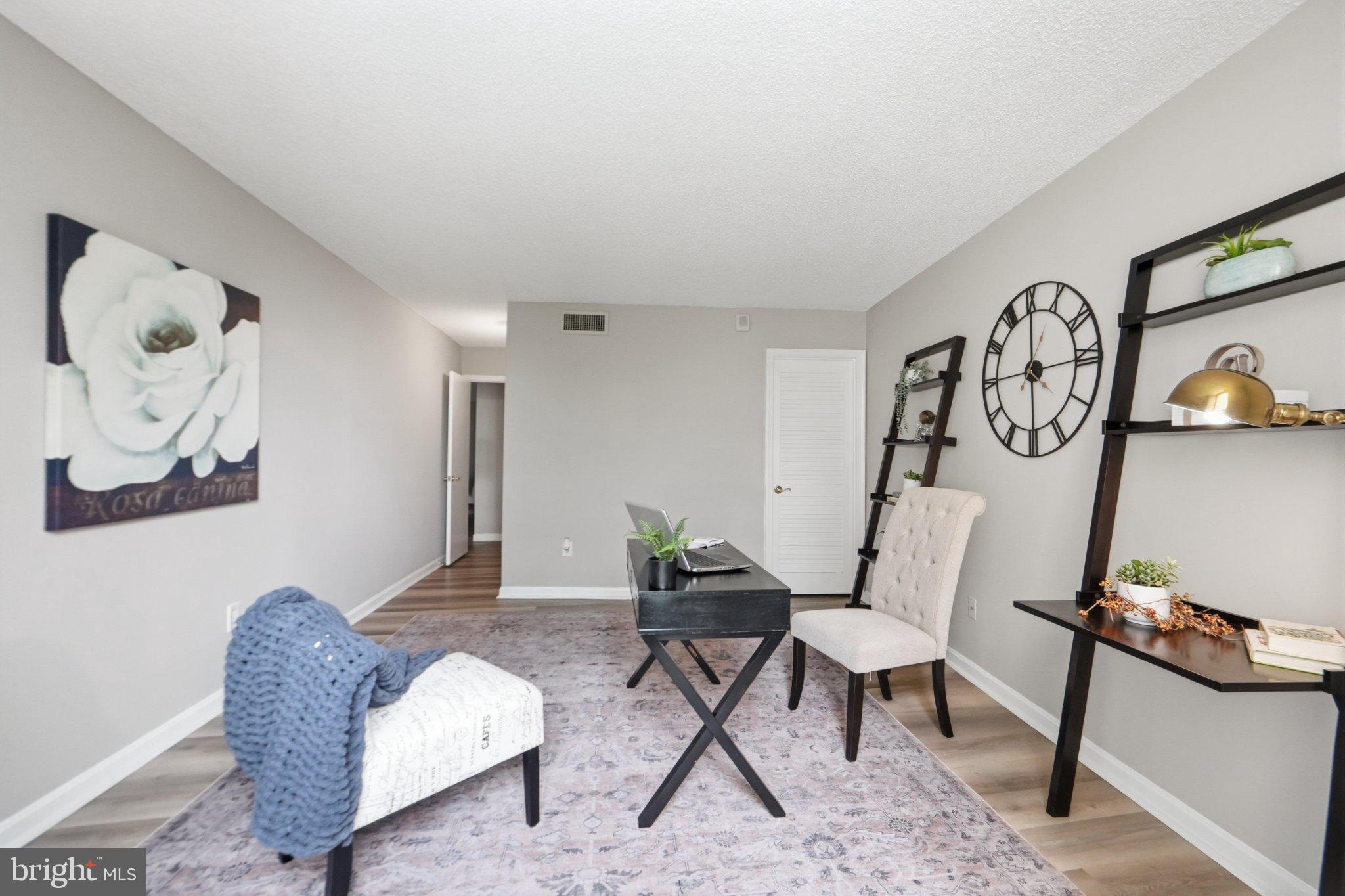 1101 South Arlington Ridge Road, Unit 305 Arlington, VA 22202 - Photo 28 of 41