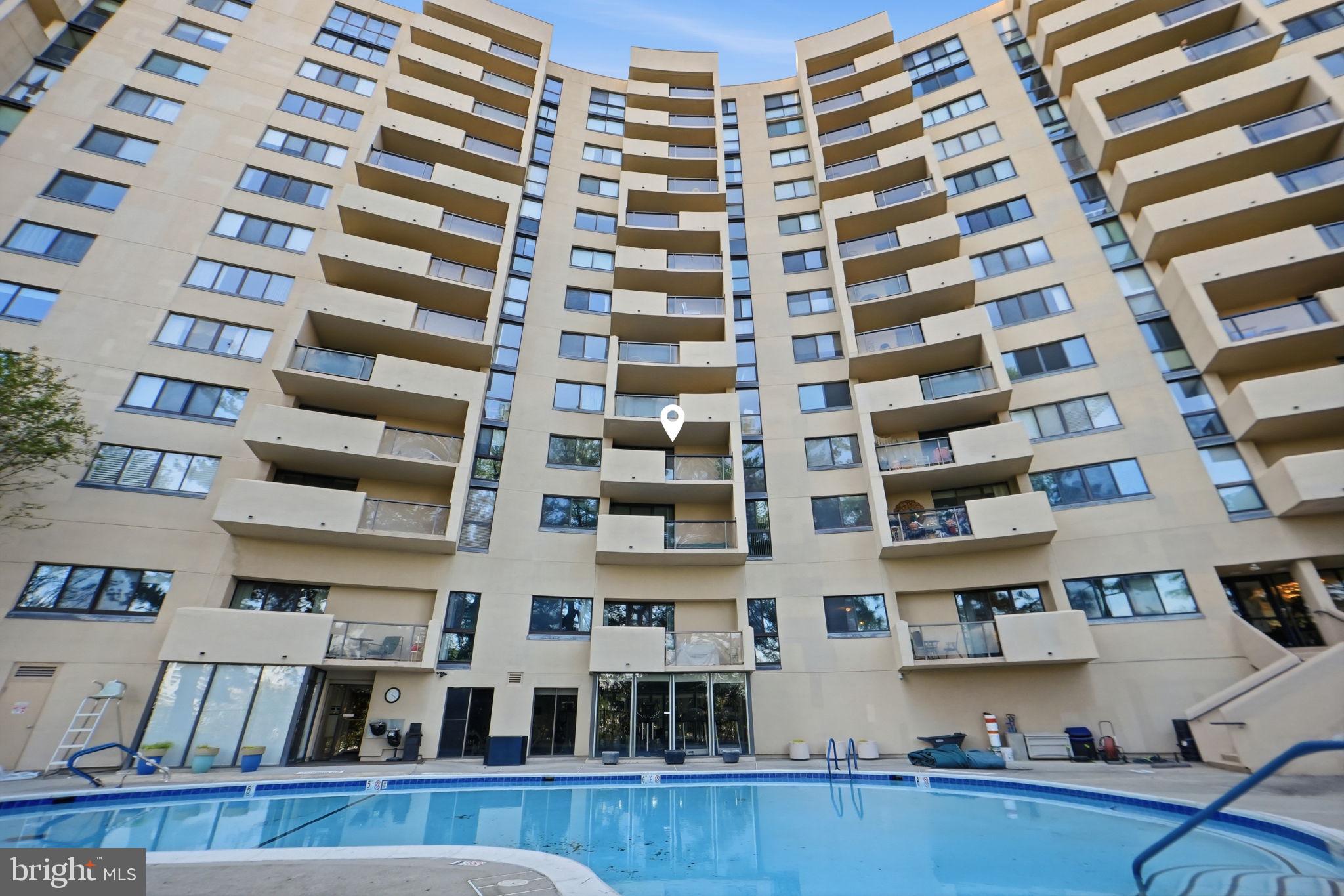 1101 South Arlington Ridge Road, Unit 305 Arlington, VA 22202 - Photo 31 of 41
