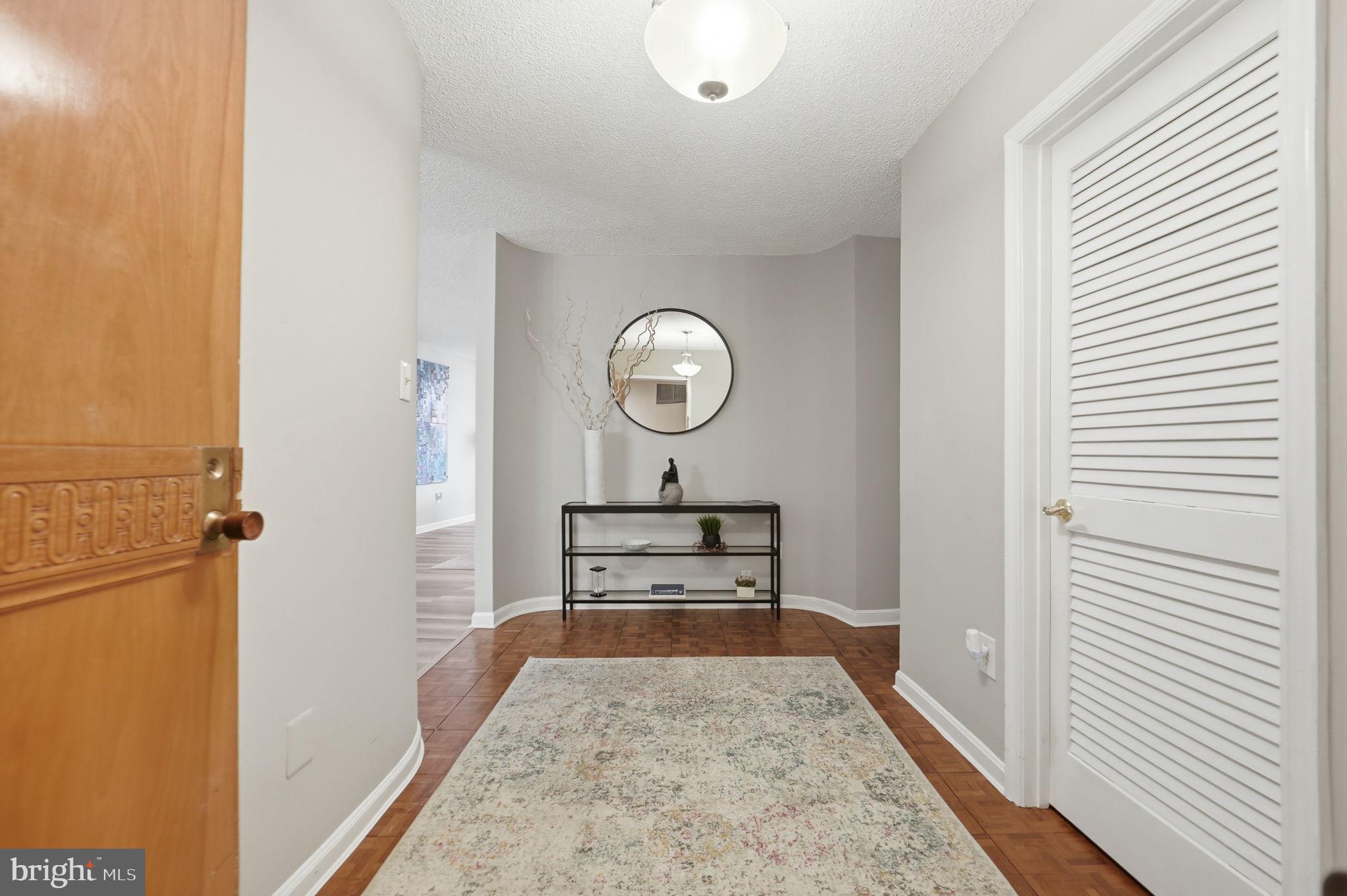 1101 South Arlington Ridge Road, Unit 305 Arlington, VA 22202 - Photo 8 of 41