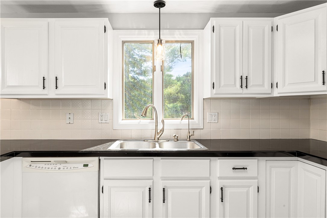 6 Tamarac Drive, Unit C Smithfield, RI 02828 - Photo 14 of 38