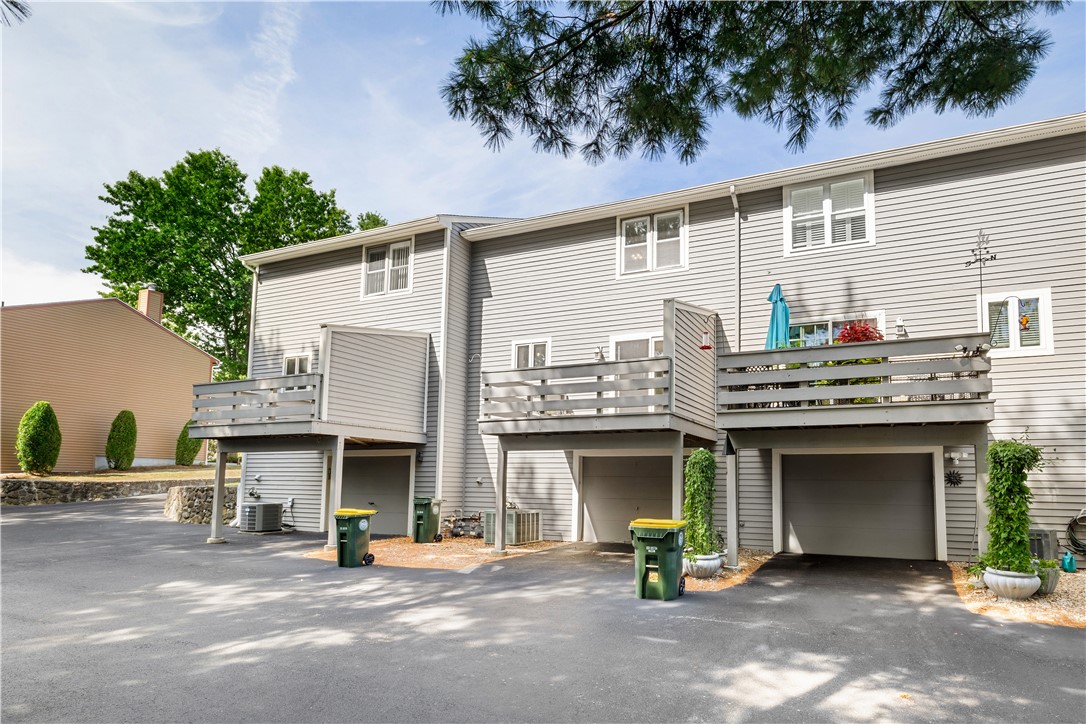 6 Tamarac Drive, Unit C Smithfield, RI 02828 - Photo 33 of 38