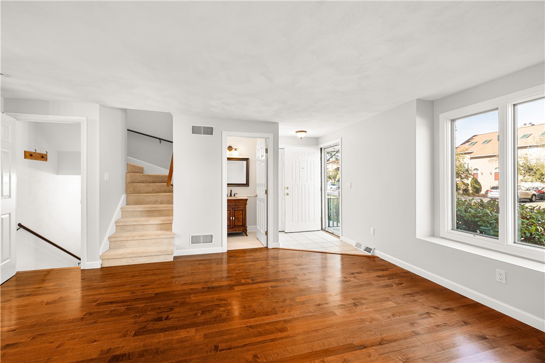 6 Tamarac Drive, Unit C Smithfield, RI 02828 - Photo 9 of 38