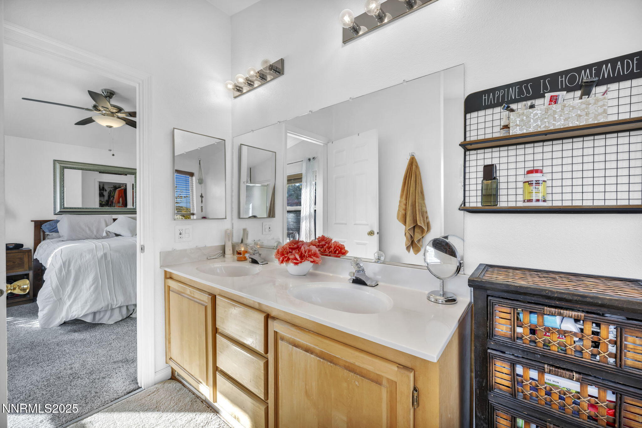 110 Platinum Pointe Way Reno, NV 89506 - Photo 29 of 39 a bathroom with a sink and a mirror