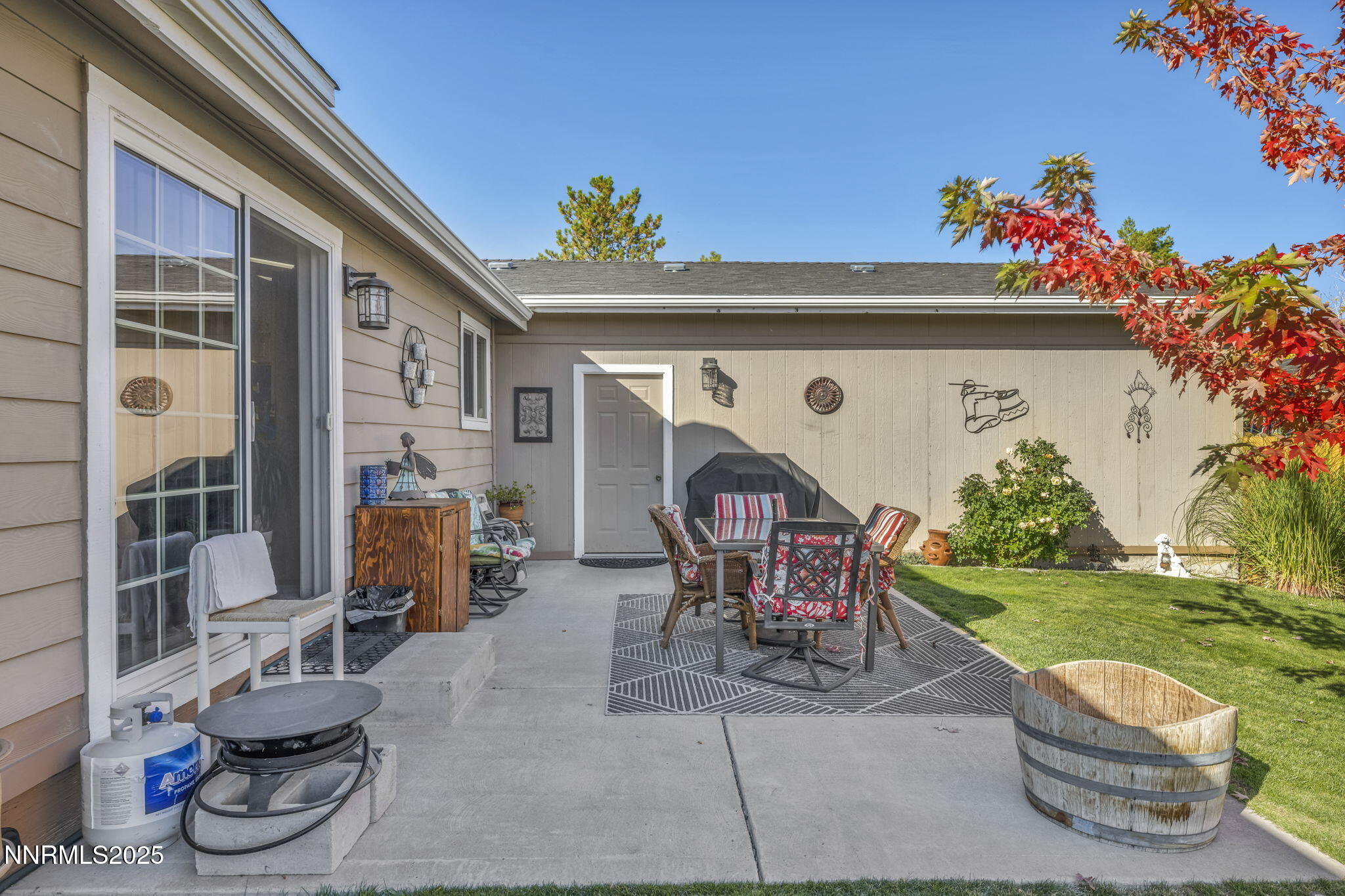 110 Platinum Pointe Way Reno, NV 89506 - Photo 10 of 39 a front view of a house with outdoor seating
