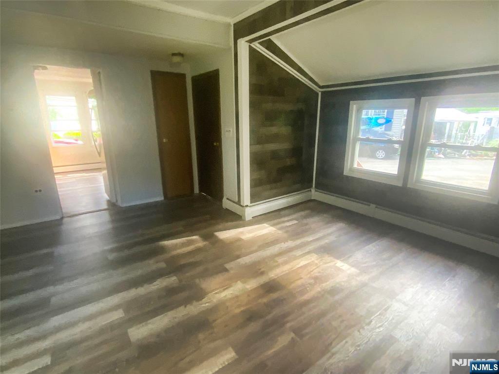 600-67 Pulis Mahwah, NJ 07430 - Photo 6 of 15