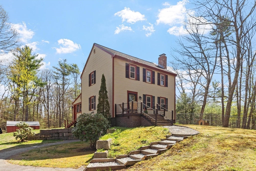 111 Hale Road Hubbardston, MA 01452 - Photo 1 of 41