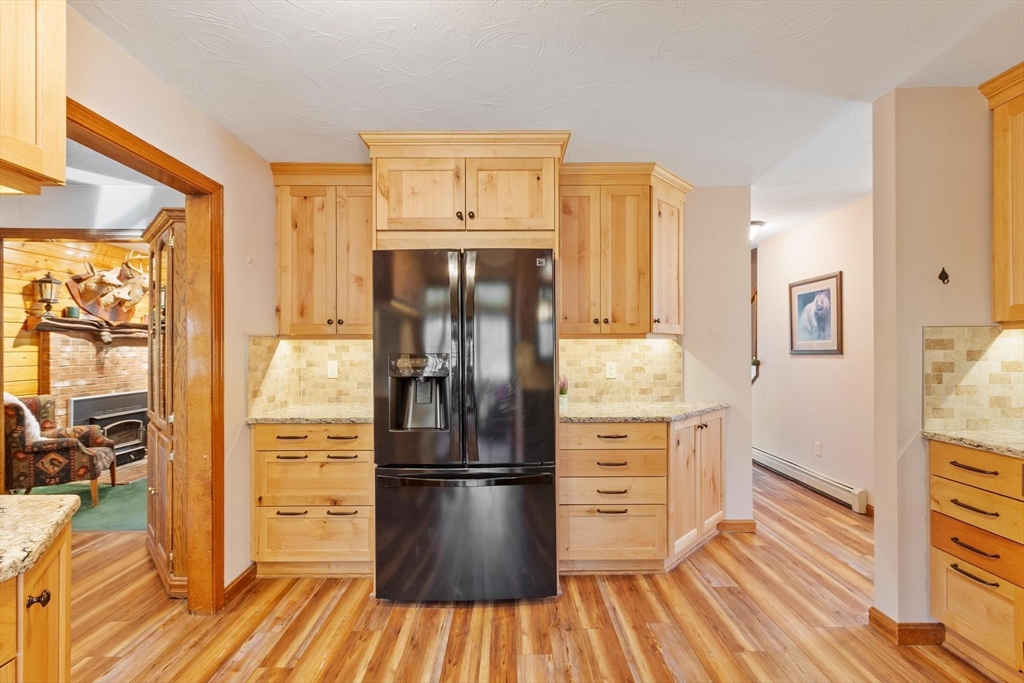 111 Hale Road Hubbardston, MA 01452 - Photo 11 of 41