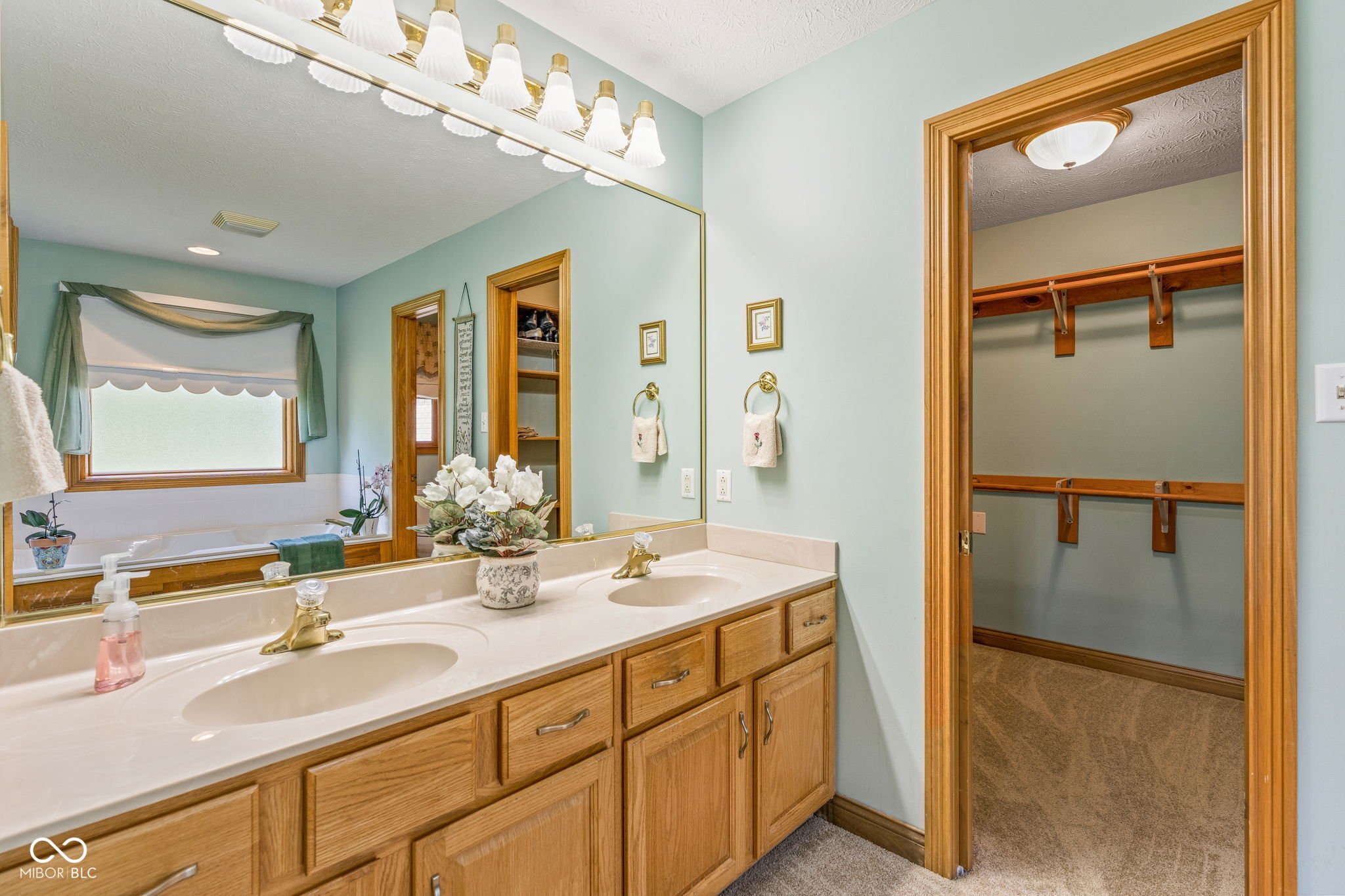 9207 South McGregor Road Indianapolis, IN 46259 - Photo 22 of 49 Gallery Image 22