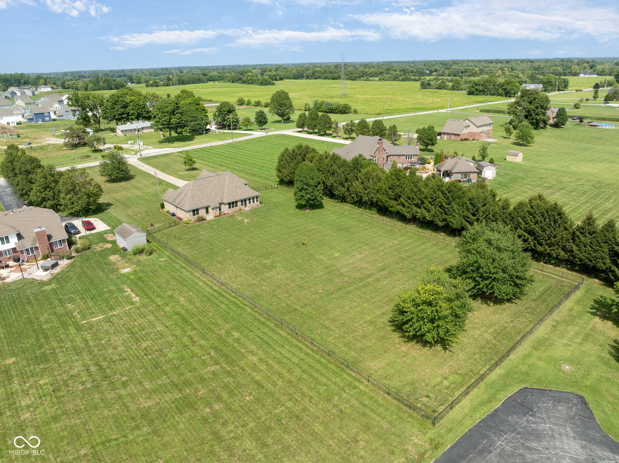 9207 South McGregor Road Indianapolis, IN 46259 - Photo 33 of 49 Gallery Image 33