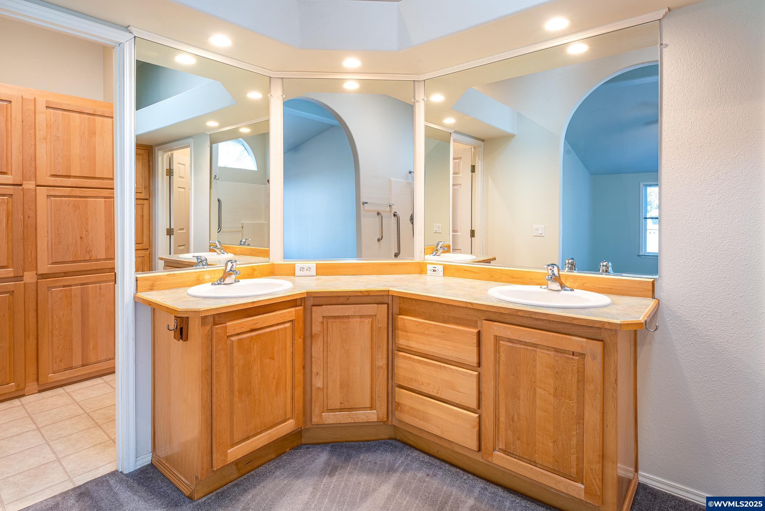 30830 Pineway Road Lebanon, OR 97355 - Photo 29 of 47 Gallery Image 29