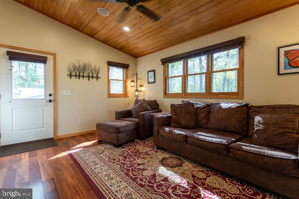 504 Dakota Road Baker, WV 26801 - Photo 7 of 130