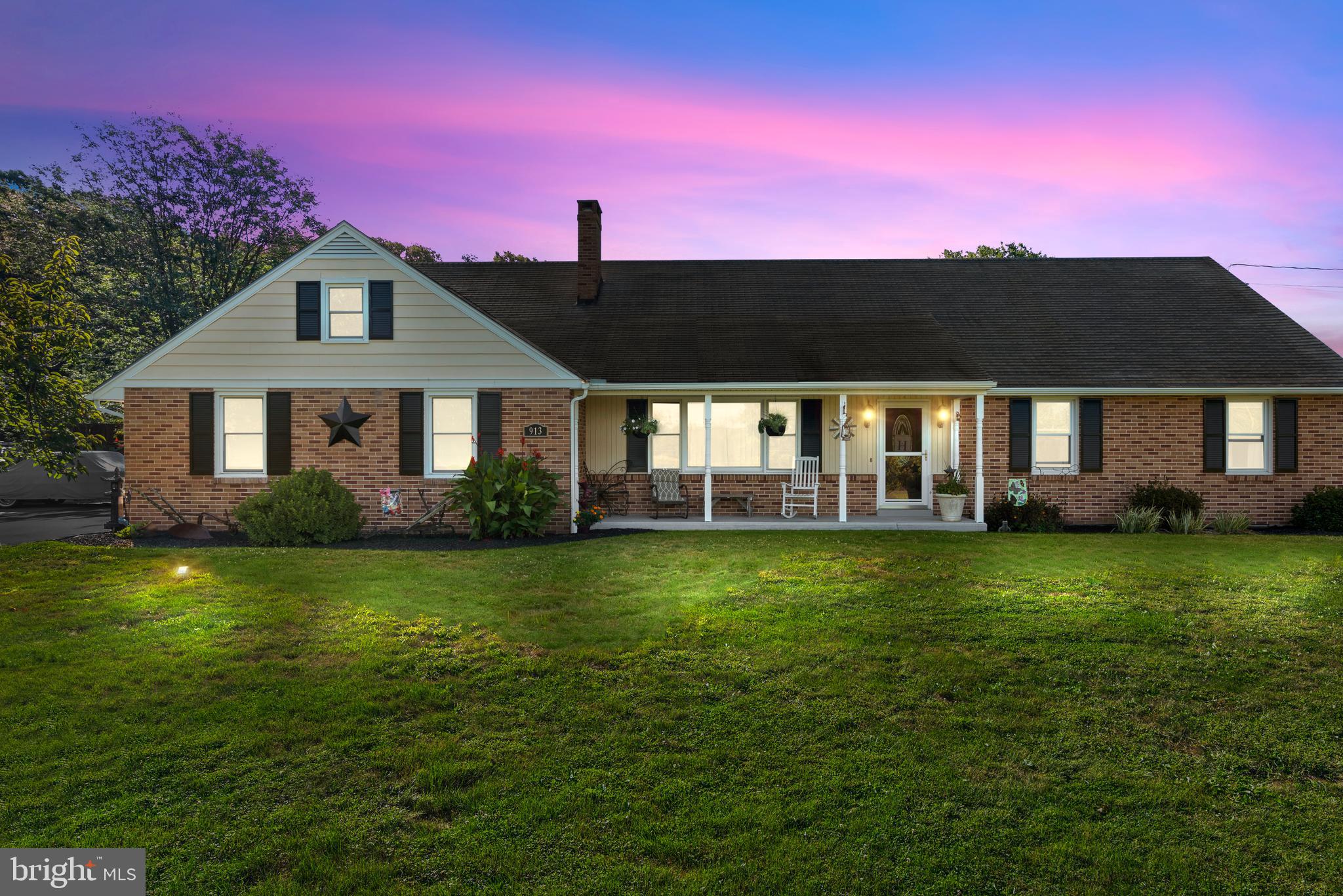 913 Quarry Road Perkasie, PA 18944 - Photo 1 of 35 Exterior 913 Quarry Rd.