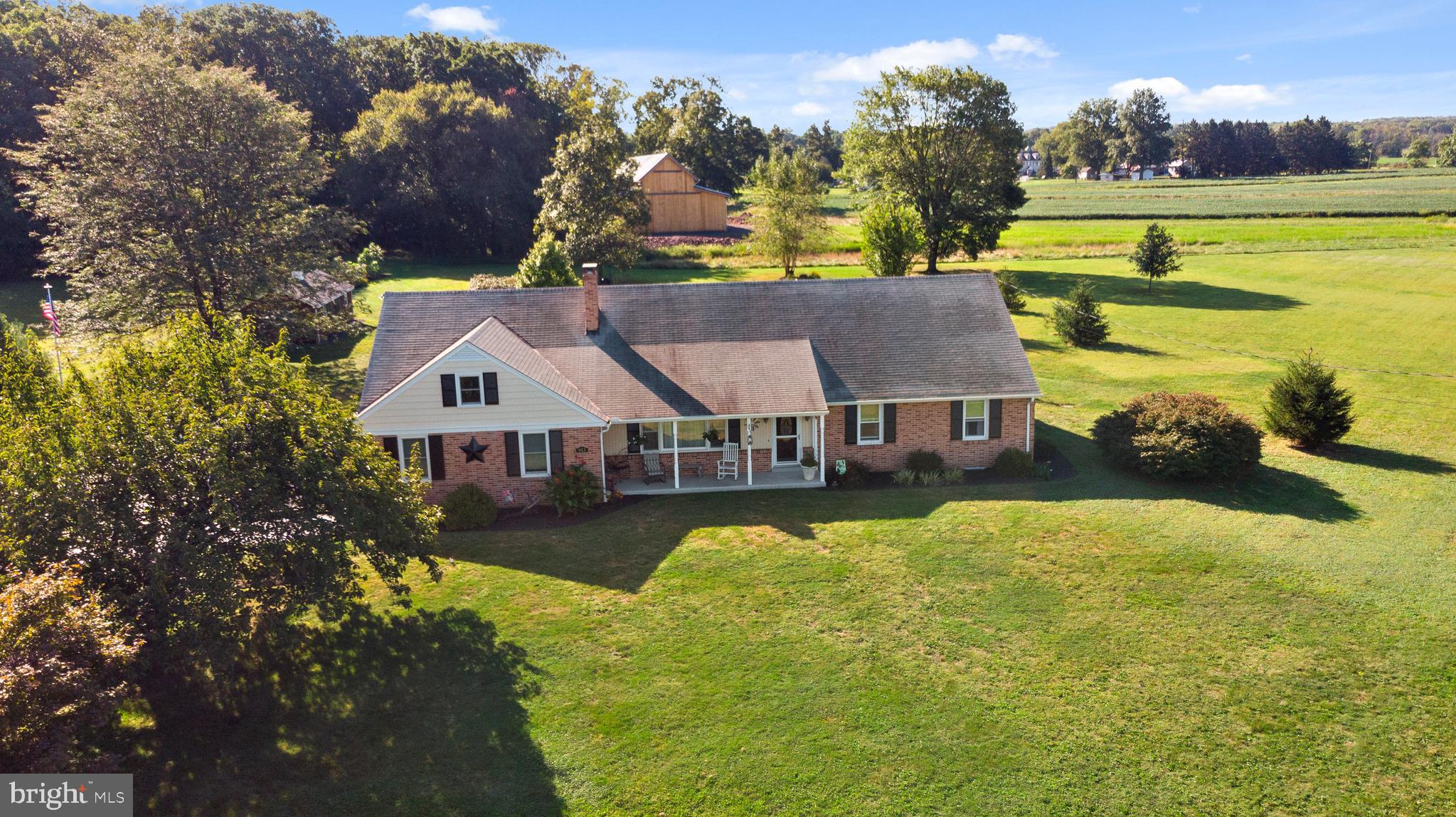 913 Quarry Road Perkasie, PA 18944 - Photo 2 of 35 Exterior street view