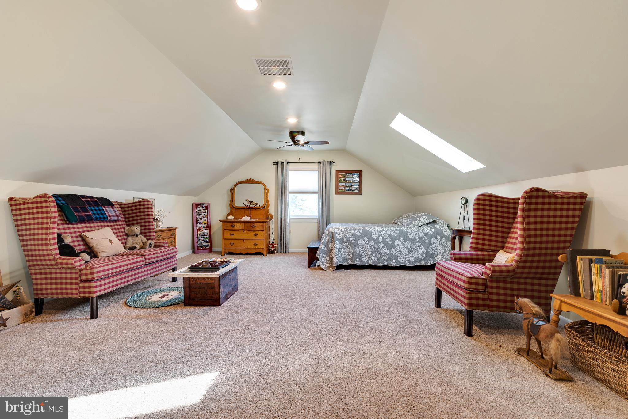 913 Quarry Road Perkasie, PA 18944 - Photo 20 of 35 Guest area/Bedroom