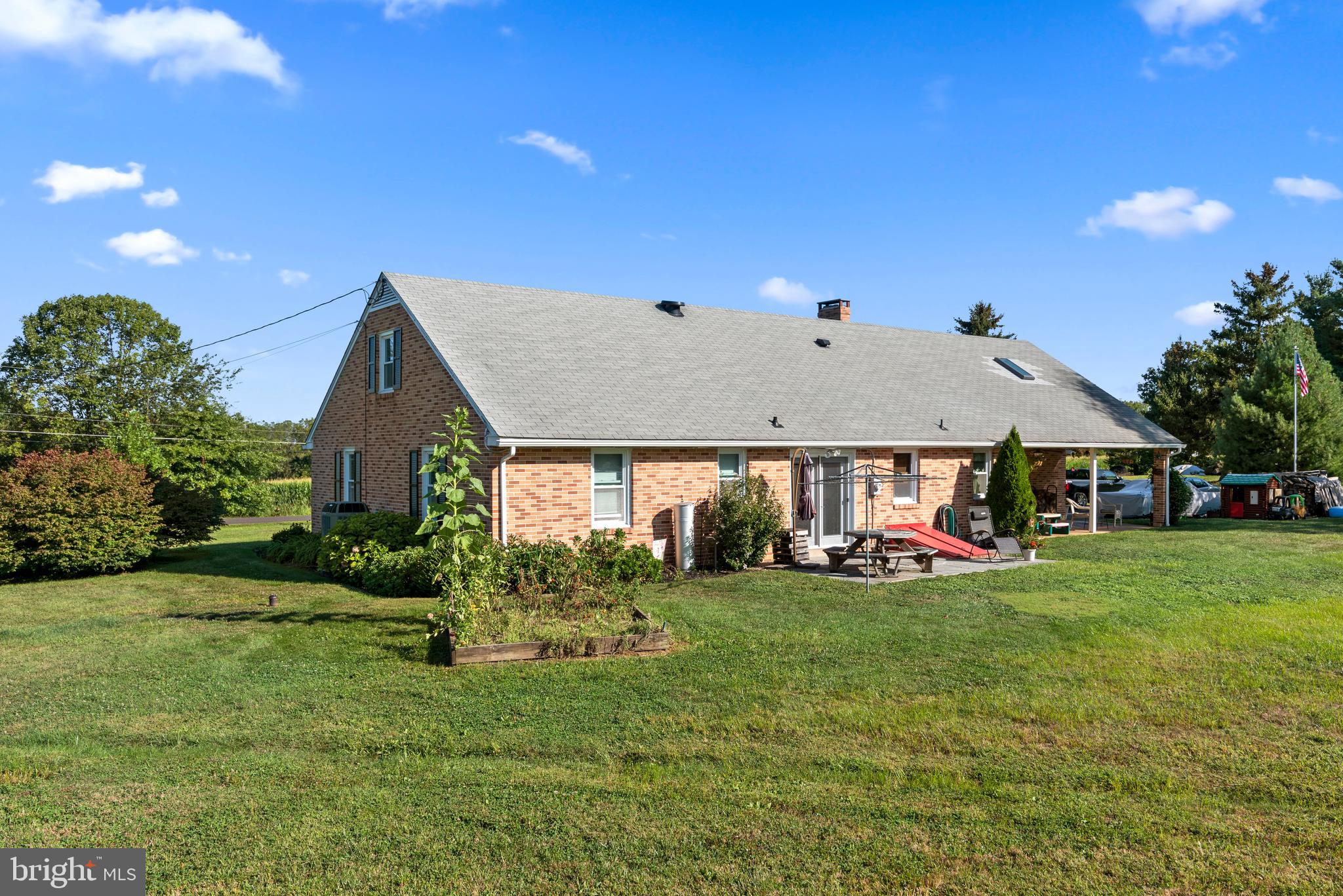913 Quarry Road Perkasie, PA 18944 - Photo 31 of 35 Exterior back